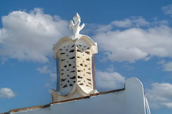 Vista Cercana Arquitectura Tradicional Típica Las Chimeneas Del Algarve — Foto de Stock