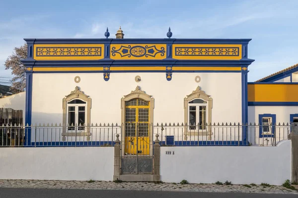 Typická Architektura Algarve Rustikálních Budov Složitým Designem Plošinových Pásů — Stock fotografie