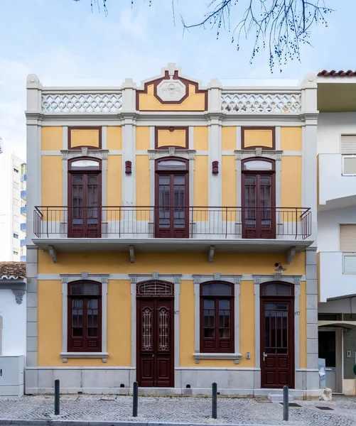 Arquitetura Típica Edifícios Rústicos Algarvios Com Desenhos Intrincados Platbands — Fotografia de Stock