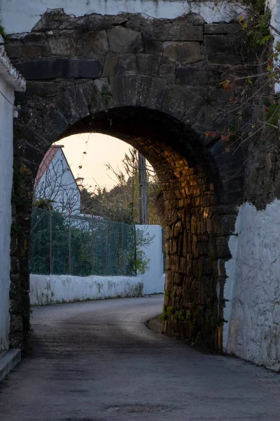 Pequeno Arco Pedra Romana Localizado Aldeia Alportel Algarve Portugal — Fotografia de Stock