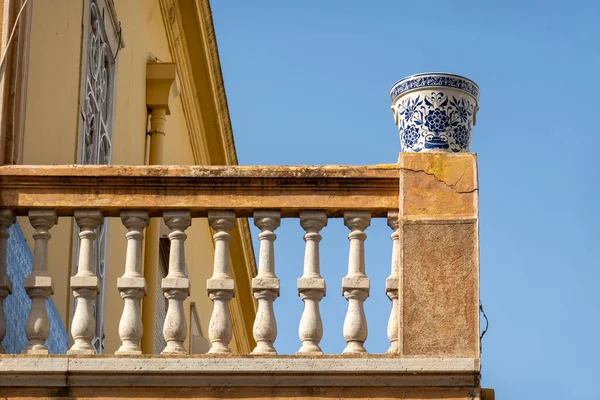 Architettura Tipica Degli Edifici Rustici Dell Algarve Con Intricati Disegni — Foto Stock