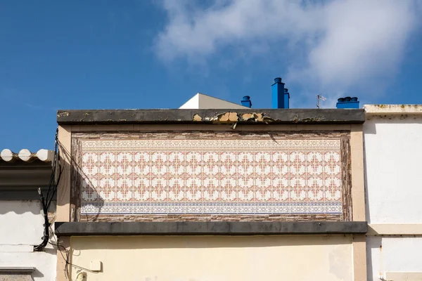 Arquitetura Típica Edifícios Rústicos Algarvios Com Desenhos Intrincados Platbands — Fotografia de Stock