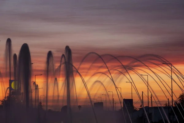 Fuente Agua Una Rotonda Atardecer Situada Ciudad Olhao Portugal —  Fotos de Stock