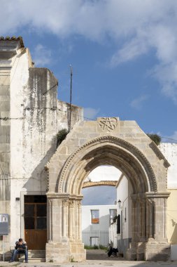 Loule, Algarve, Portekiz 'deki eski manastır kırığı..