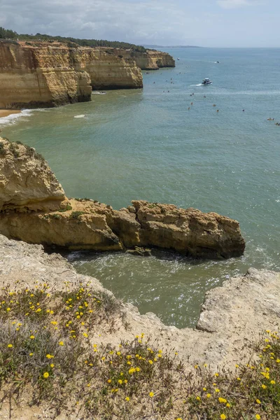 Ampla Vista Bela Aldeia Benagil Região Algarve Portugal — Fotografia de Stock