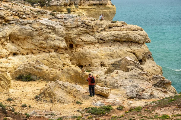 Stacked Balanced Stones Cliffs Algarve Coastline Portugal — Stock Photo, Image