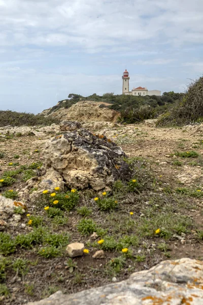 Gyönyörű Kilátás Nyílik Portugál Tengerpartra Algarve Régióban Közel Alfanzina Világítótorony — Stock Fotó