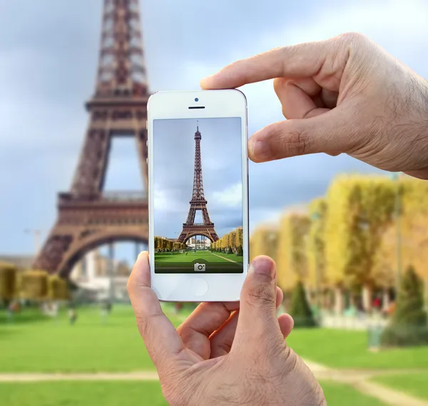 Aufnahme des Eiffelturms — Stockfoto