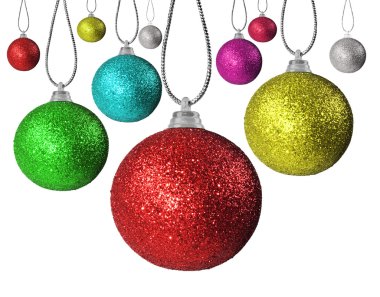 renkli kırmızı yeşil ve diğer Noel baubles topları renkli arka plan ile