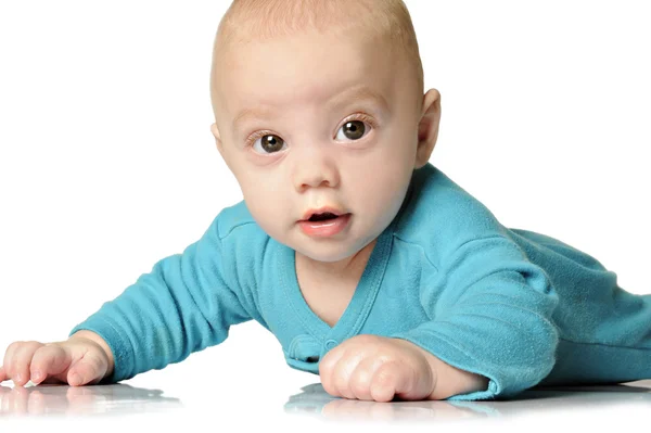 Hermoso bebé niño sobre fondo blanco —  Fotos de Stock