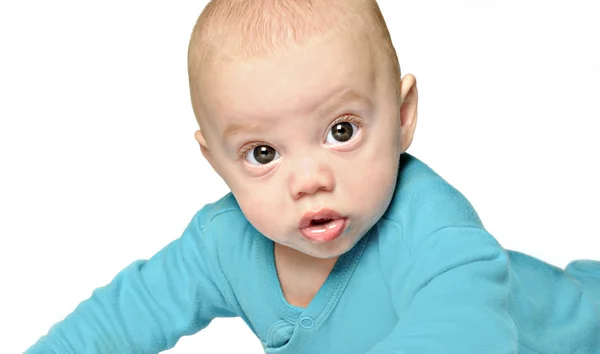 Hermoso bebé niño sobre fondo blanco —  Fotos de Stock