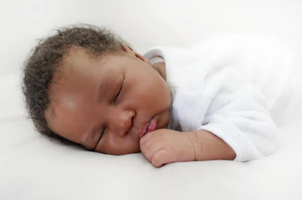 Negro africano recién nacido bebé — Foto de Stock