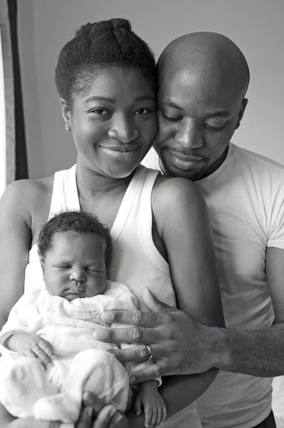 Familia nigeriana negra joven Imagen de archivo