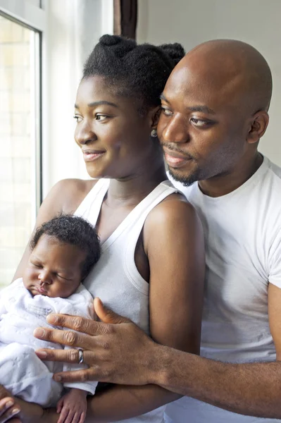 Familia nigeriana negra joven Imagen de archivo