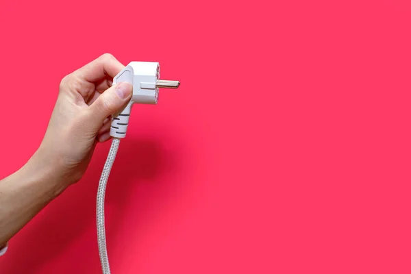 Presa Elettrica Una Presa Sfondo Rosa Concetto Elettricità Sua Importanza — Foto Stock