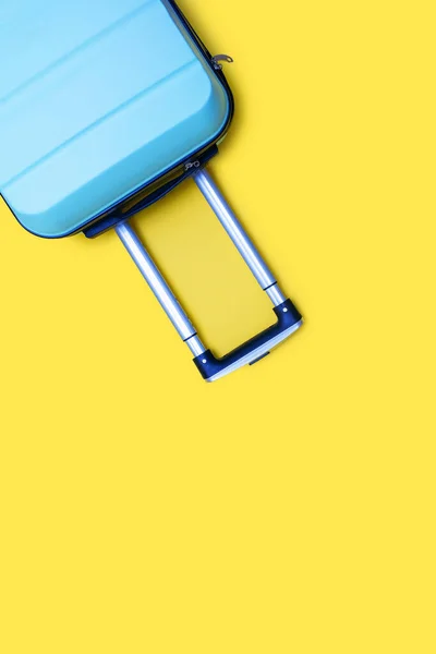 Blue Travel Bag Yellow Vertical Background Free Space Text Travel — 스톡 사진