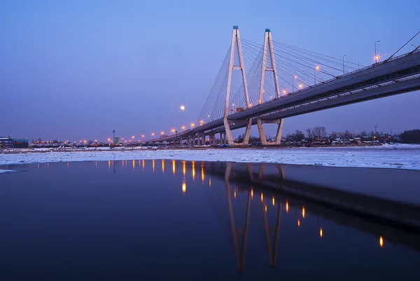 Most wantowy Newy w st. Petersburgu w zimie — Zdjęcie stockowe