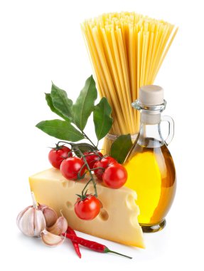 pasta malzemeler üzerinde beyaz izole