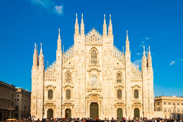 Milano Katedrali'ne Meydanı — Stok fotoğraf