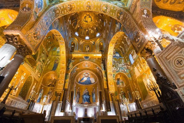 Golden mosaic in La Martorana church, Palermo, Italy — Stock Photo, Image