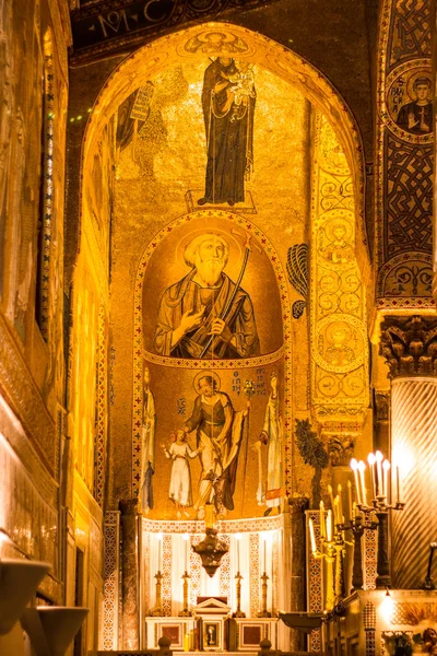 Zlaté mozaiky v la martorana církve, palermo, Itálie — Stock fotografie