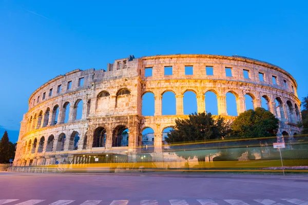 プーラ、クロアチアのローマの円形劇場. — ストック写真