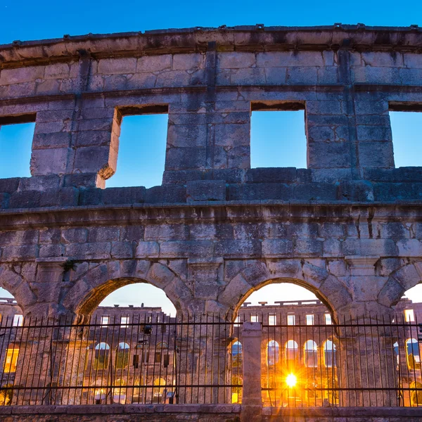 O Anfiteatro Romano de Pula, Croácia . — Fotografia de Stock