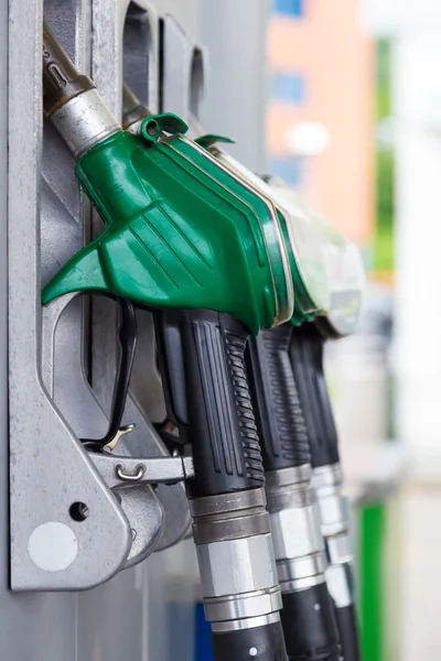 Zapfsäule in einer Tankstelle. — Stockfoto