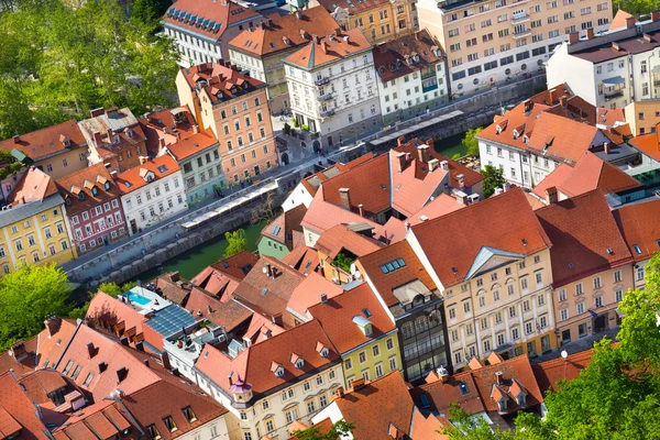 Panorama de Liubliana, Eslovénia, Europa . — Fotografia de Stock