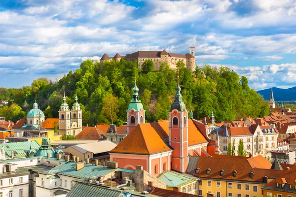 Panorama de Liubliana, Eslovenia, Europa . — Foto de Stock