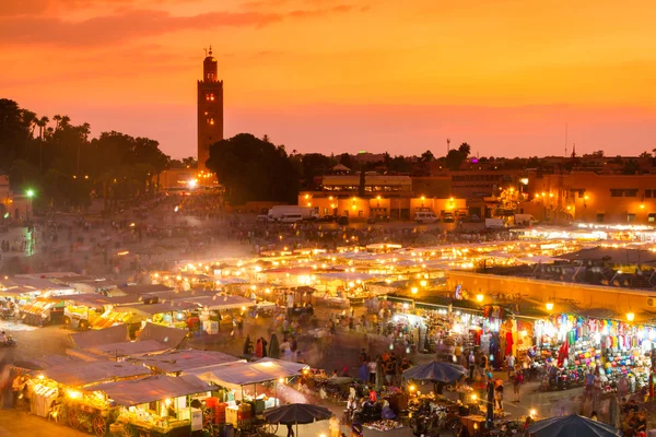 Jamaa el Fna, Marrakesz, Maroko. — Zdjęcie stockowe