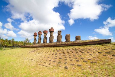 Moai Ahu Tongariki, Paskalya Adası, Şili.