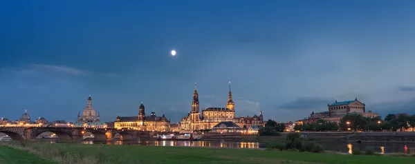 Dresden à noite — Fotografia de Stock