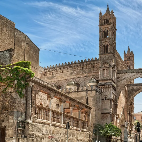 A catedral de Palermo Fotos De Bancos De Imagens Sem Royalties