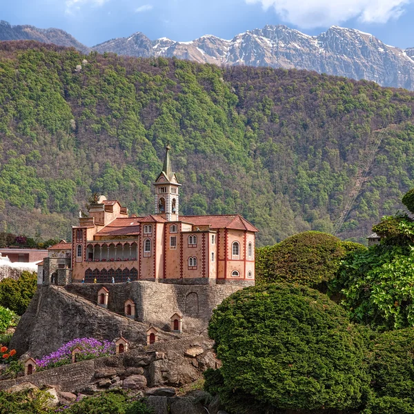 Madonna del Sasso — Stock fotografie