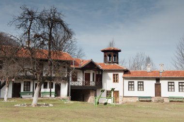 Bulgar Manastırı