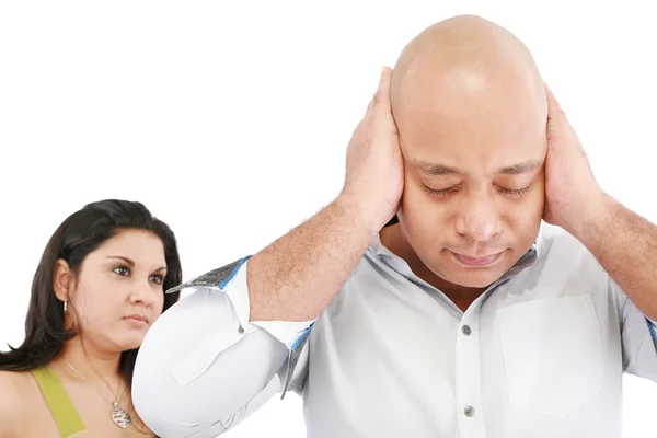 Young man and woman angry and conflicting, focus on man — Stock Photo, Image