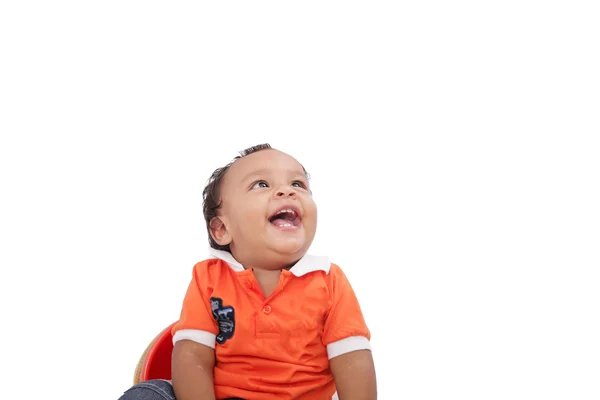 Bébé riant sur fond blanc. Enfant actif d'un an — Photo