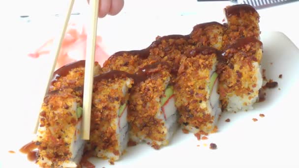 Jedzenie sushi — Wideo stockowe