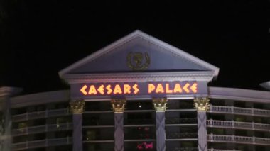 Las vegas - 2014 yaklaşık: caesars palace otel ve casino las vegas 2014 dolaylarında. zengin detaylar, kusursuz hizmet ve lüks las vegas konaklama için standart ayarlar bir lüks otel