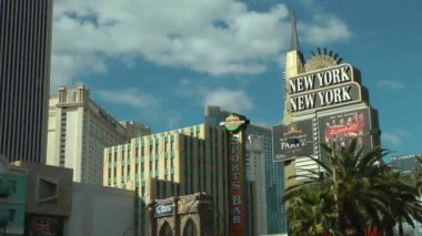 Las vegas, 2014 yaklaşık: new york new york hotel las vegas üzerinde yaklaşık 2014: mimarisi new york şehir silüeti uyandırmak istemedim.
