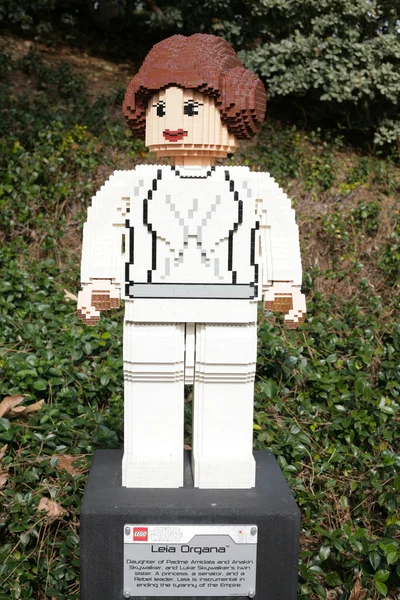 CARLSBAD, USA, FEB 6: Star Wars Princess Leia Organa Minifigure — Foto Stock