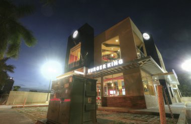 Panama city, panama-9 Mart: yüksek c bina yeni burger king