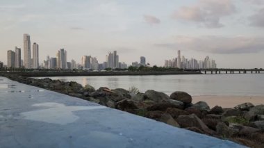 Panama City Skyline sahilde