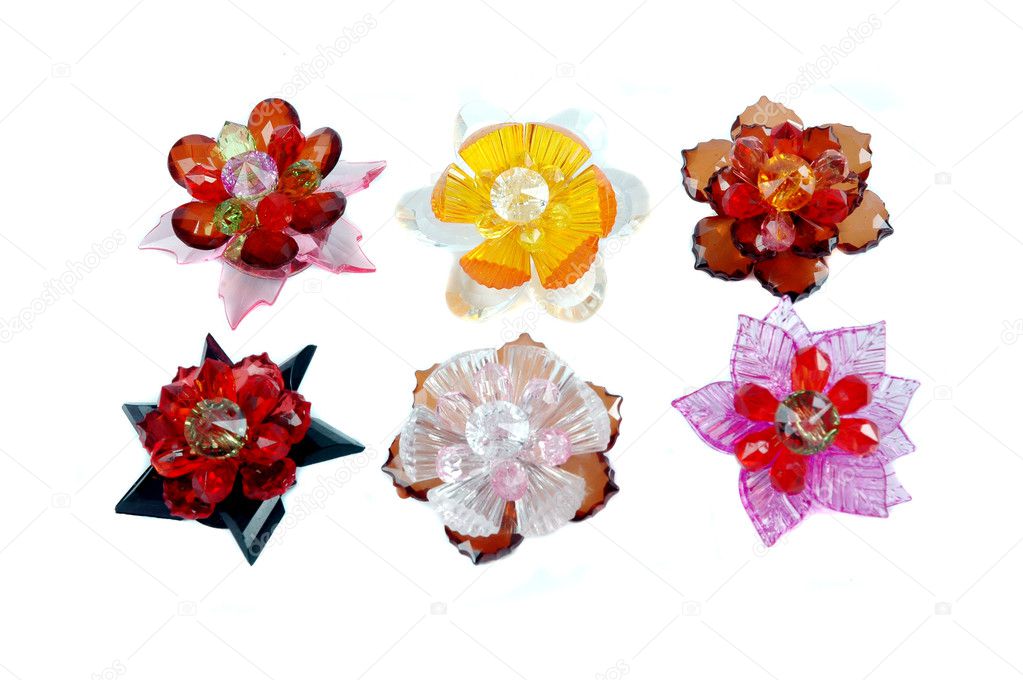 A craft beaded crystal of flower-shaped brooch