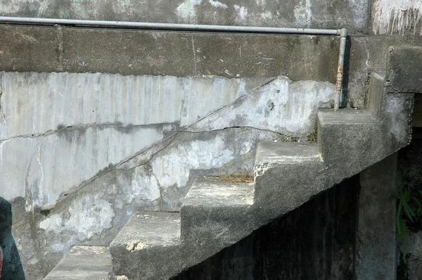 Beton lépcsőn — Stock Fotó