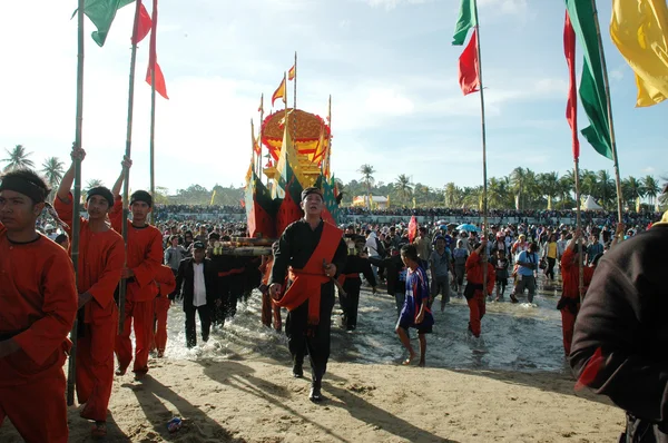 TARAKAN, INDONESIA - DEC 18, 2011 — Stock Photo, Image