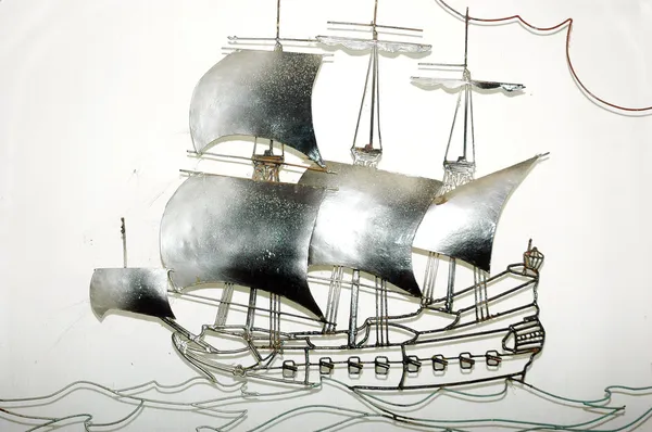 demir plaka şeklinde yelkenli gemi duvar boyunda yaptı