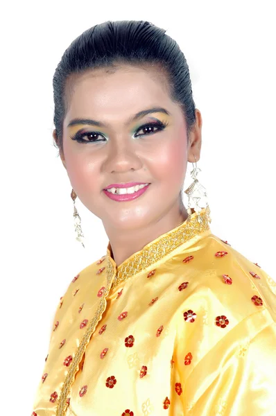 전통적인 원주민 부족 보르네오 입은 아시아 젊은 여자의 초상화 — 스톡 사진