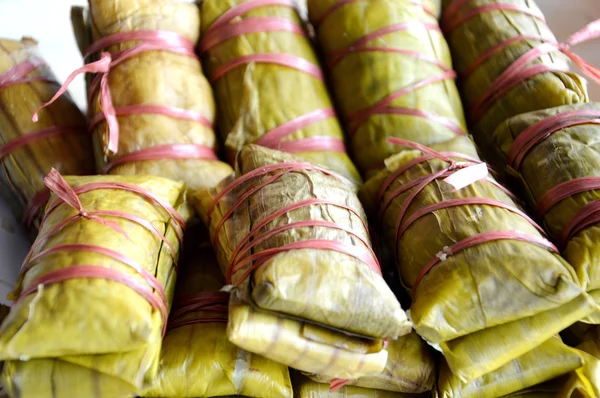 Buras é a comida tradicional indonésia — Fotografia de Stock